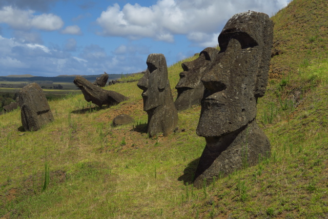 moai
