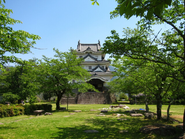 uwajima-castle